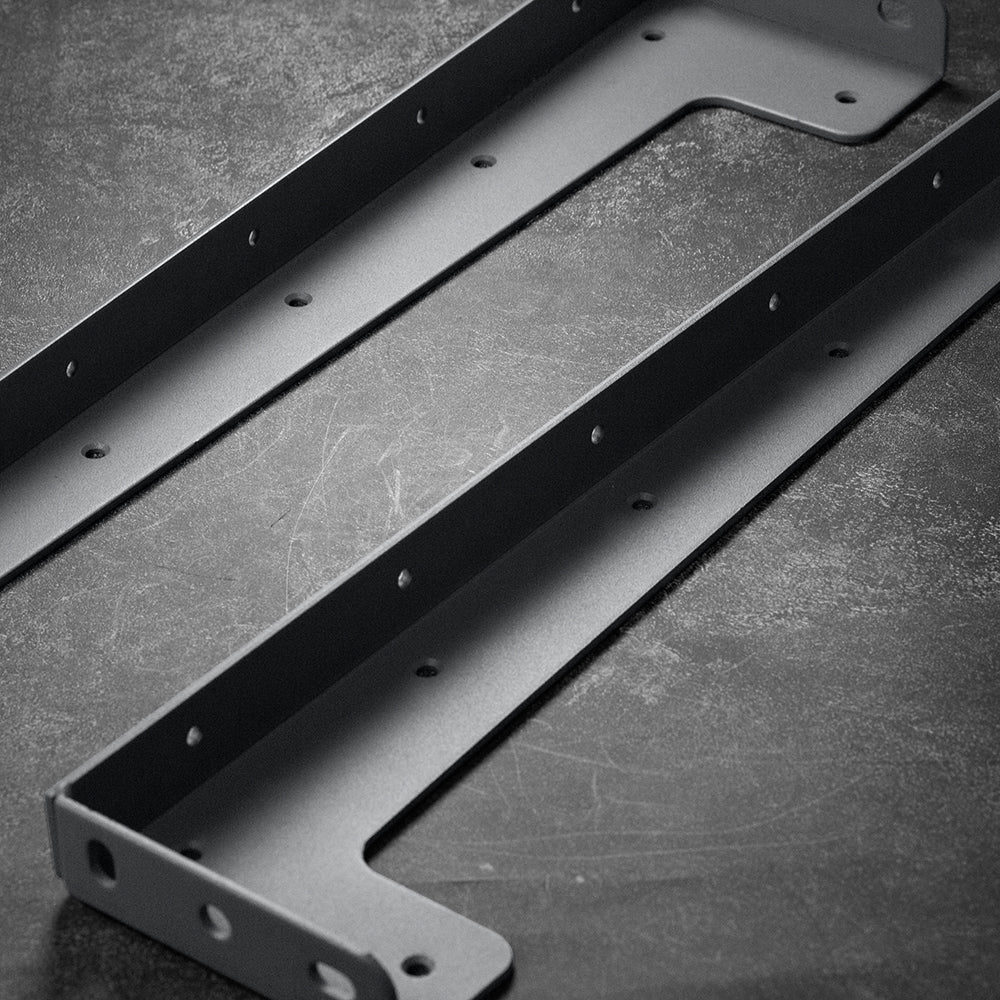 Carbinet bracket